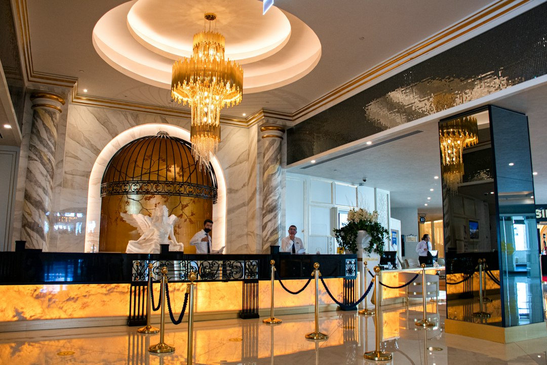 Elegante Casino-Hotel Lobby